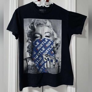 Marilyn Monroe Hustle Bandana Graphic T-Shirt Black Medium Unisex